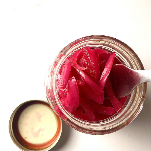pickled red onions featured image